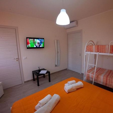 B&B Miramare Suite Taranto Exterior foto