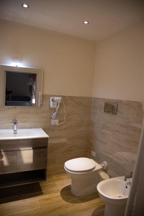 B&B Miramare Suite Taranto Exterior foto